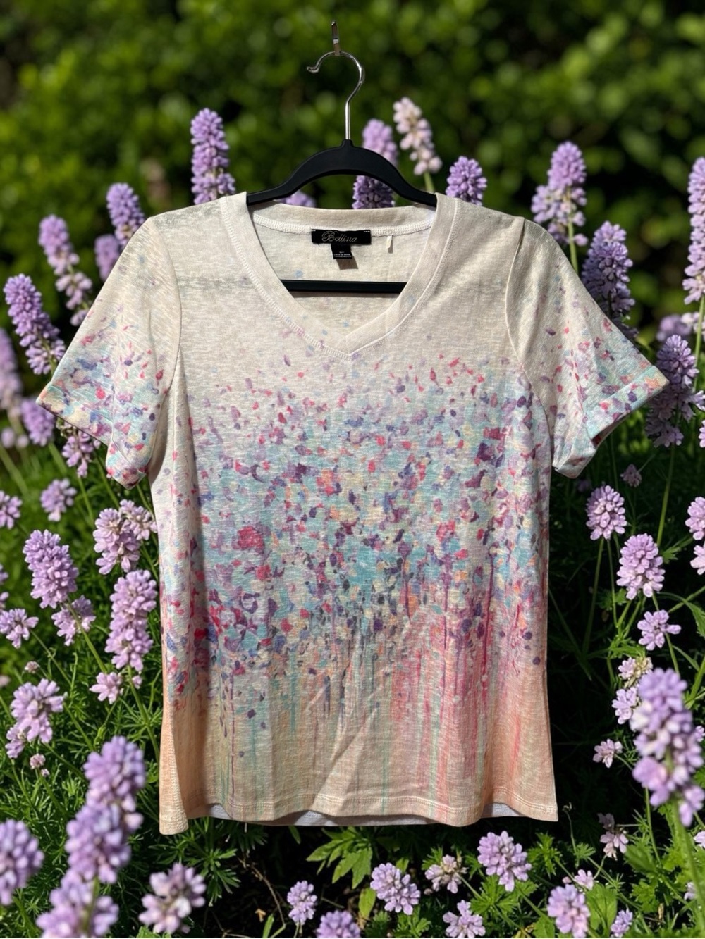 Bellina Heather Cream Pastel Abstract Print V-Neck Knit Top